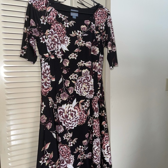 Beautiful purple, gold and black A line dress - Picture 2 of 4